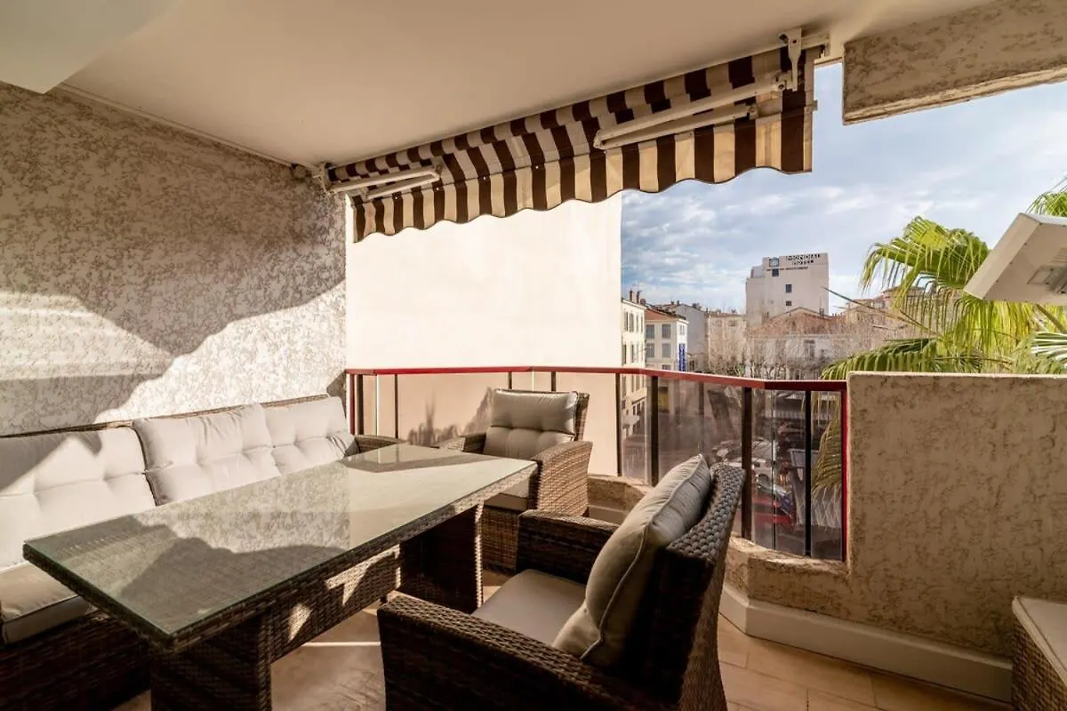 A031-Beautiful Apt For 6 - Cannes Close To The Beach 0*,  Frankrig